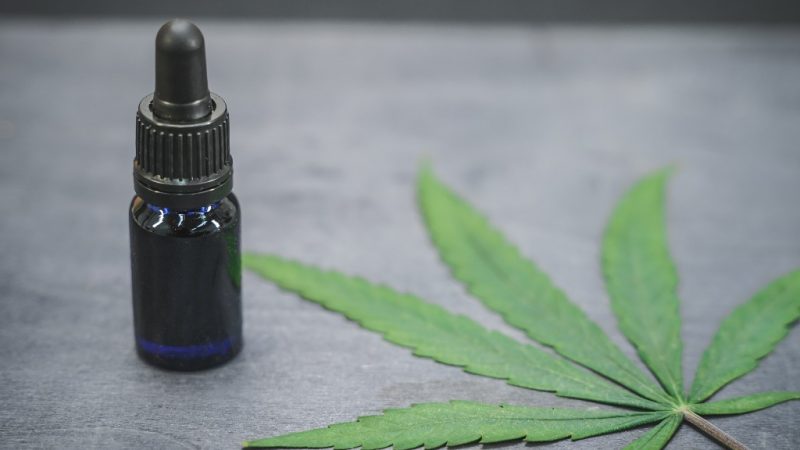 Les bienfaits du CBD contre l’anxiété : Un remède naturel