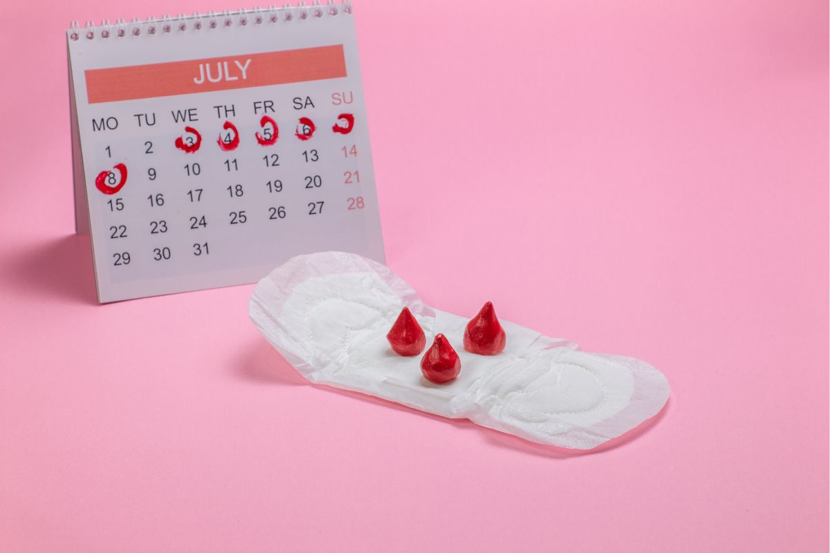 Comprendre le cycle menstruel et l&rsquo;importance des serviettes hygiéniques